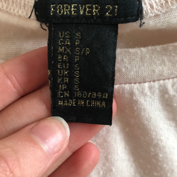 Women’s size small pink crop top - Picture 2 of 3